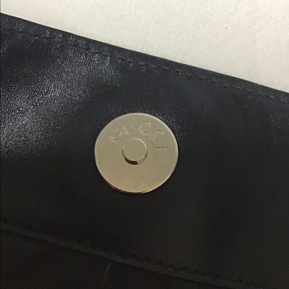 🛍Authentic Large GUCCI Black Nylon Hobo - Picture 6 of 10